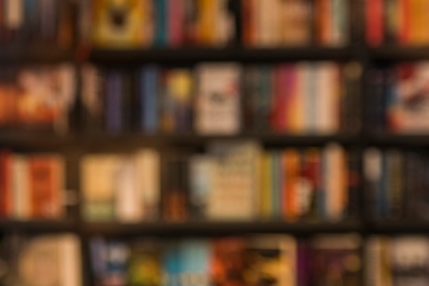 结婚还有离婚的英语怎么说